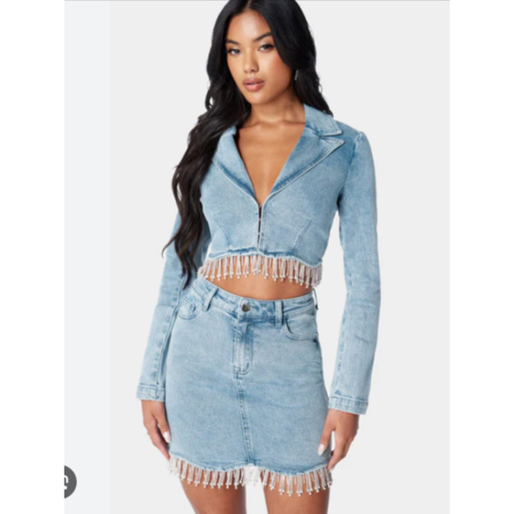 Bebe Rhinestone Hem Cropped Denim Jacket Size XL NEW MSRP $159 - Picture 1 of 7
